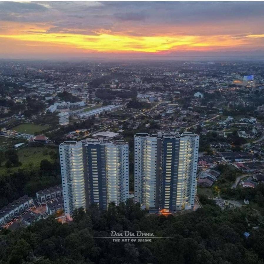 Home Away From Home In Taiping - Newly Upgraded! Eksteriør billede